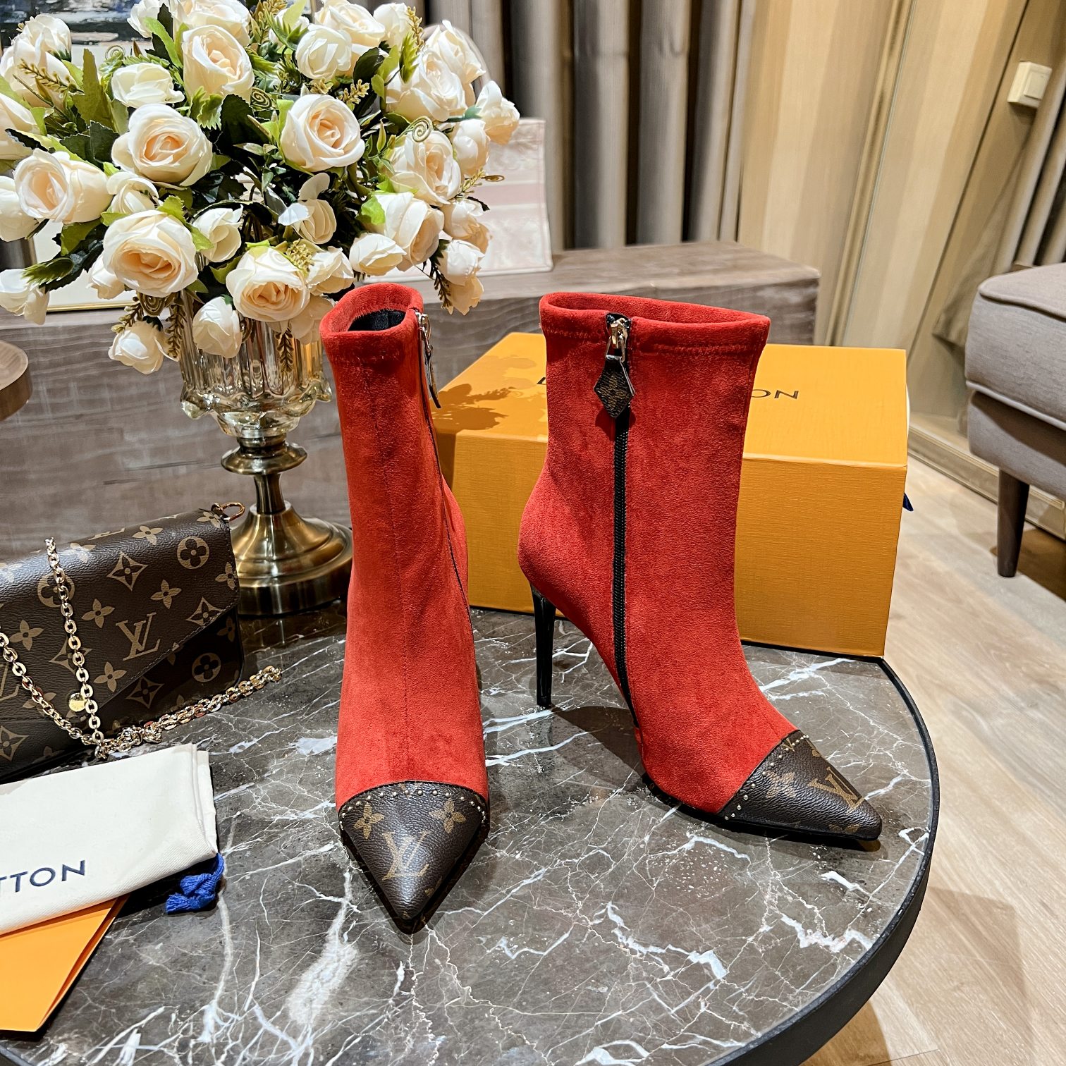 L0vis Vvtt0n Women’s Cherie Ankle Boots Red For Women LV