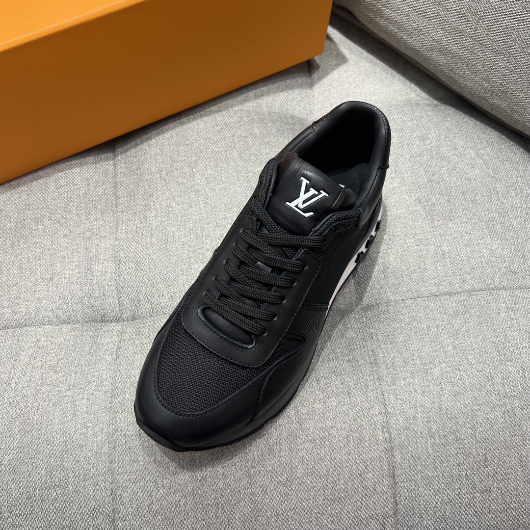 L0vis Vvtt0n Run Away Sneaker Black For Men LV