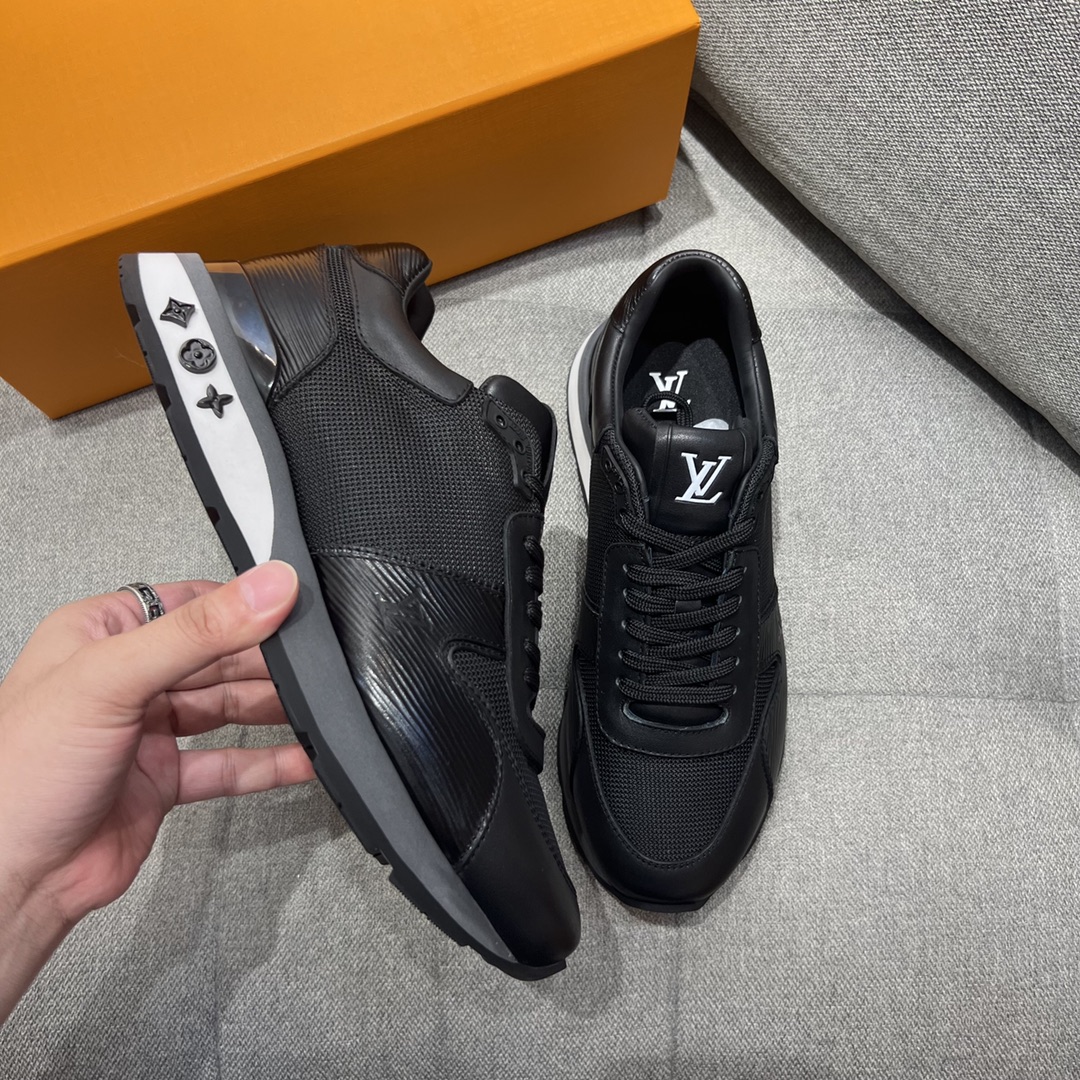 L0vis Vvtt0n Run Away Sneaker Black For Men LV