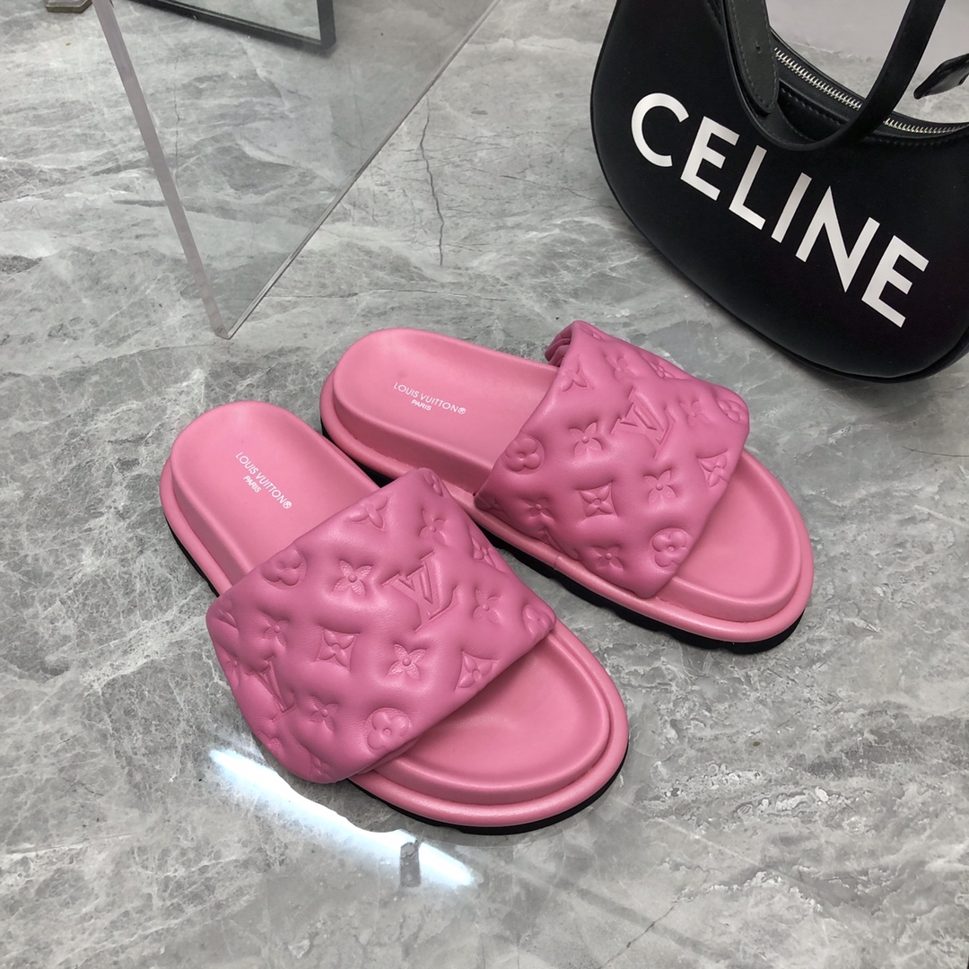 L0vis Vvtt0n Women’s Pool Pillow Flat Comfort Mule Pink For Women LV