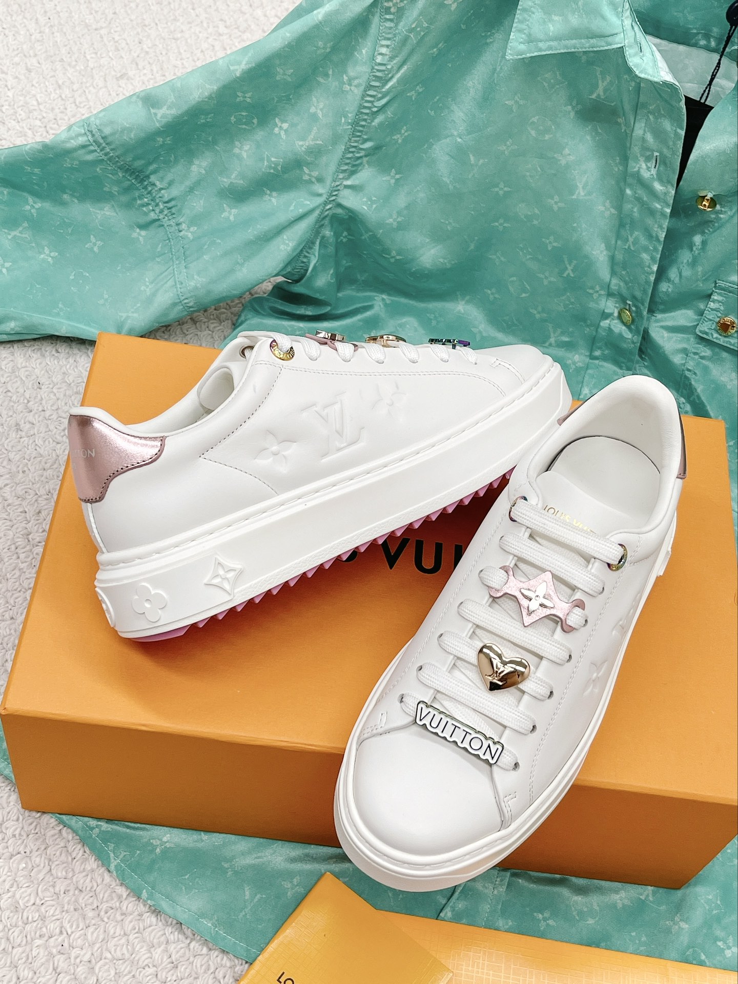 L0vis Vvtt0n Women’s Time Out Sneaker Pink For Women LV 1AADNC