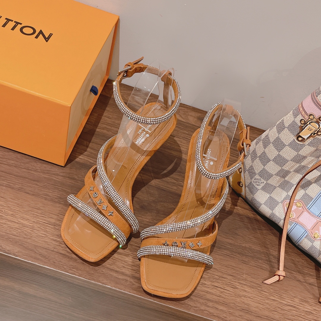 L0vis Vvtt0n Women’s Appeal Sandal Brown For Women LV