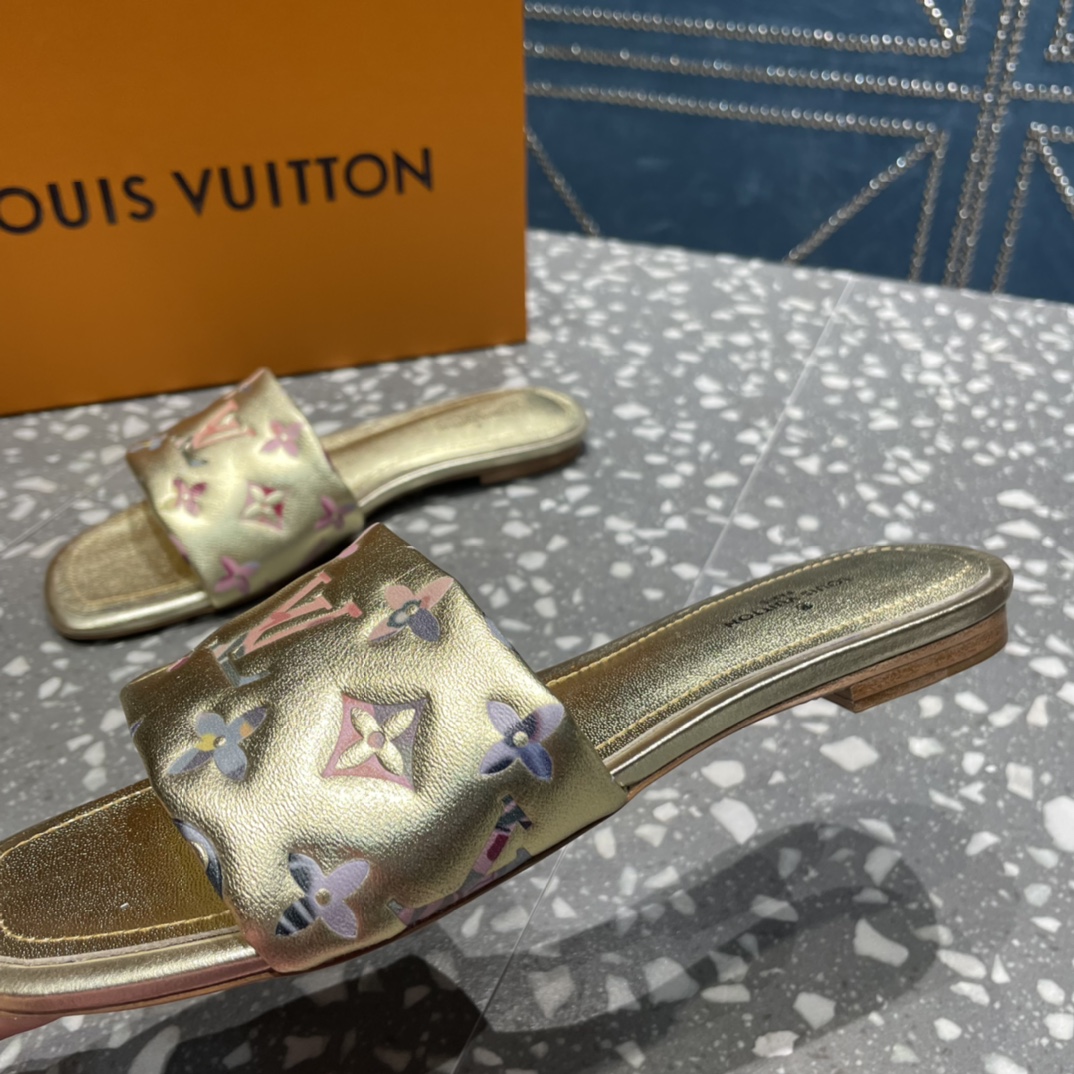 L0vis Vvtt0n Women’s Revival Flat Mule Gold For Women LV