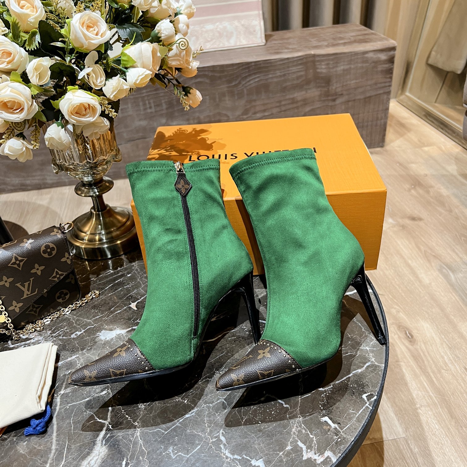 L0vis Vvtt0n Women’s Cherie Ankle Boots Green Women LV