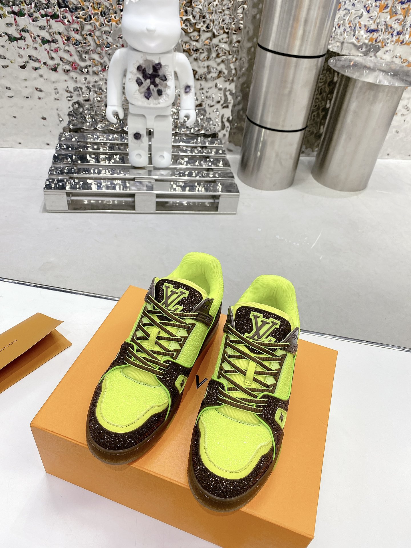 L0vis Vvtt0n Women’s LV Trainers Yellow For Women LV
