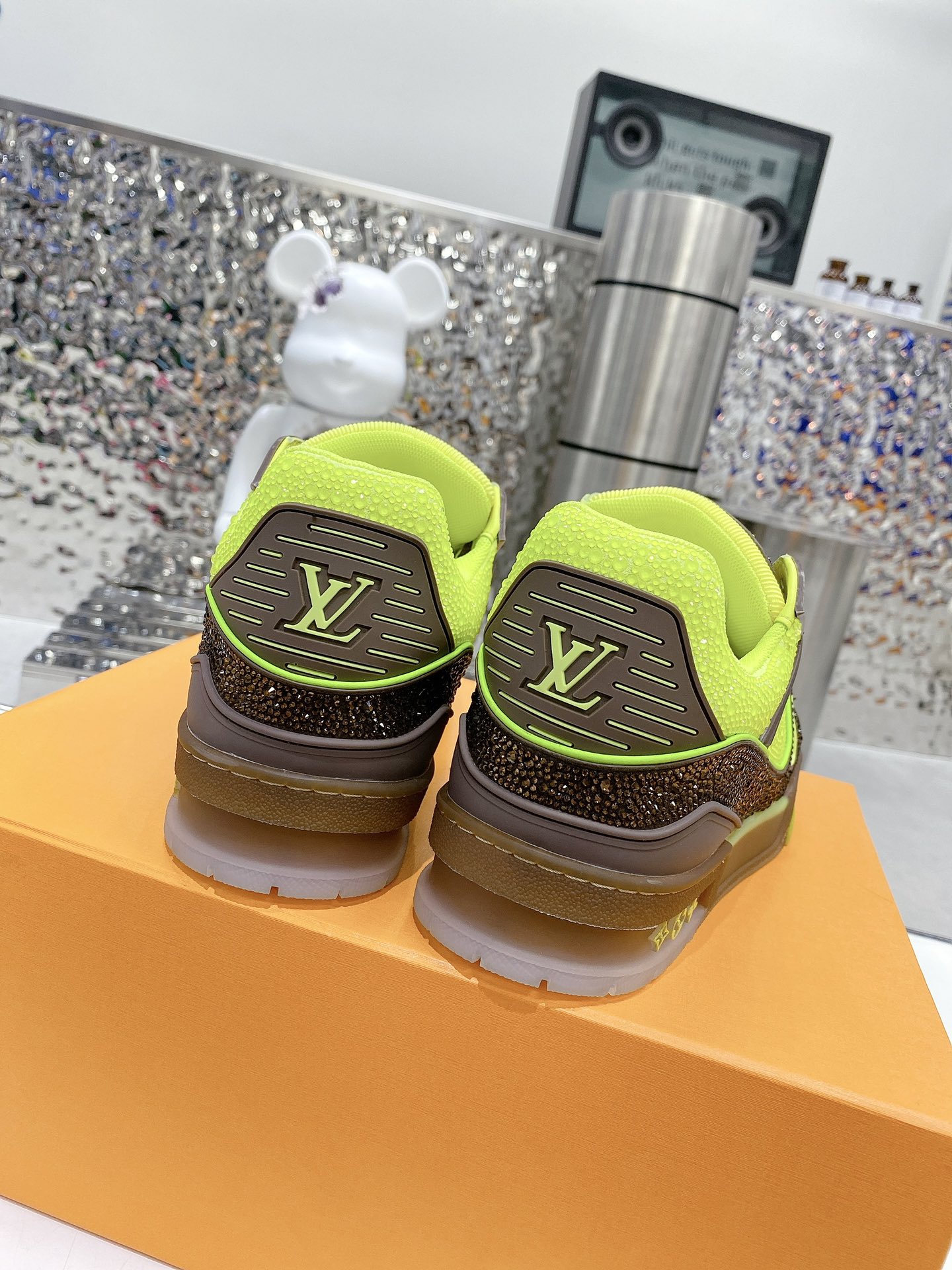 L0vis Vvtt0n Women’s LV Trainers Yellow For Women LV