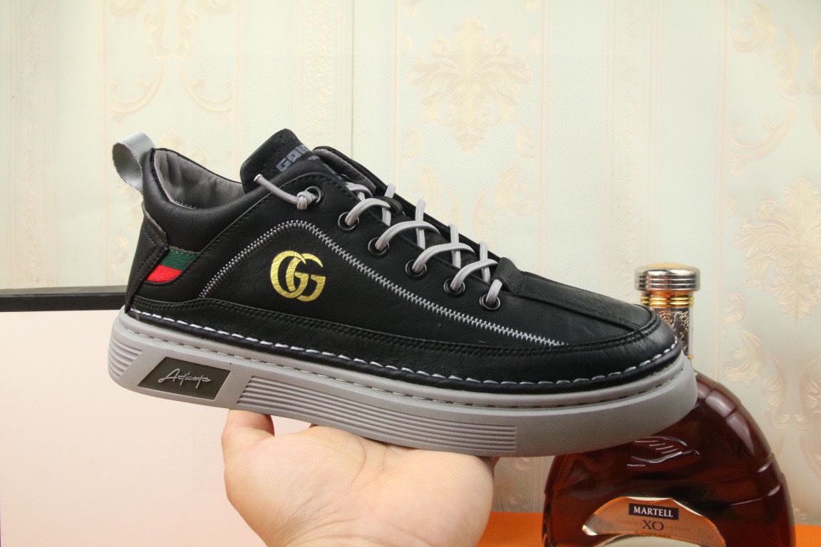 Gvc*1 Men’s Sneakers With Logo GG Gold Web Black For Men