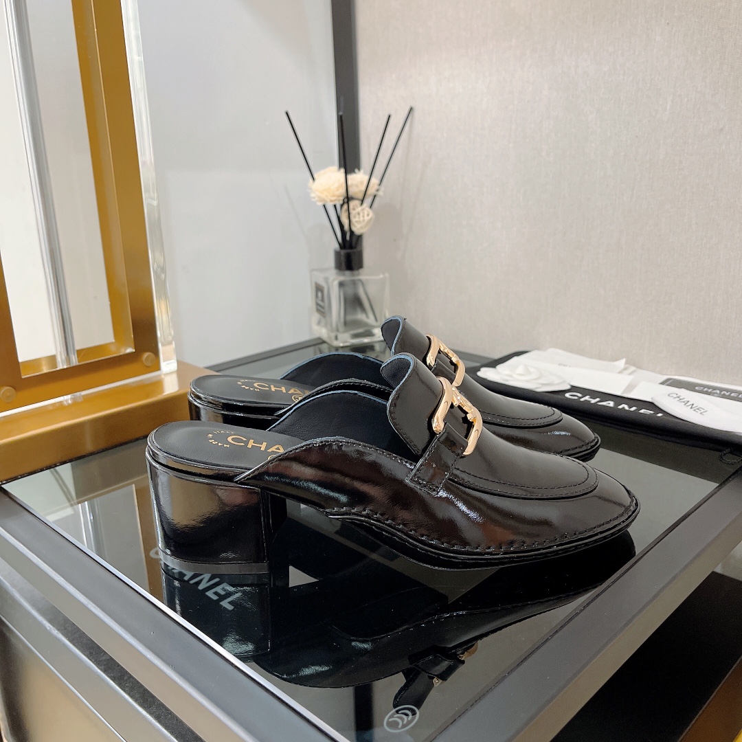 Ch**el Women’s Loafers Black For Women