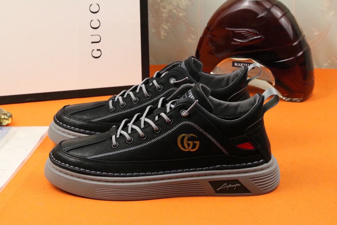 Gvc*1 Men’s Sneakers With Logo GG Gold Web Black For Men