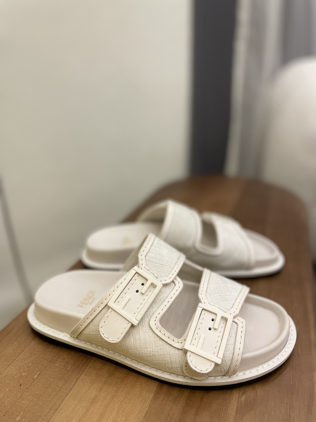 F**di Feel Slides White For Women