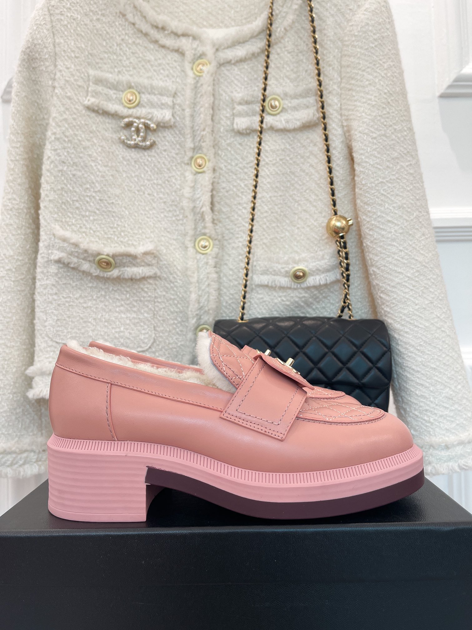 Ch**el Women’s Loafers With Lining Pink For Women