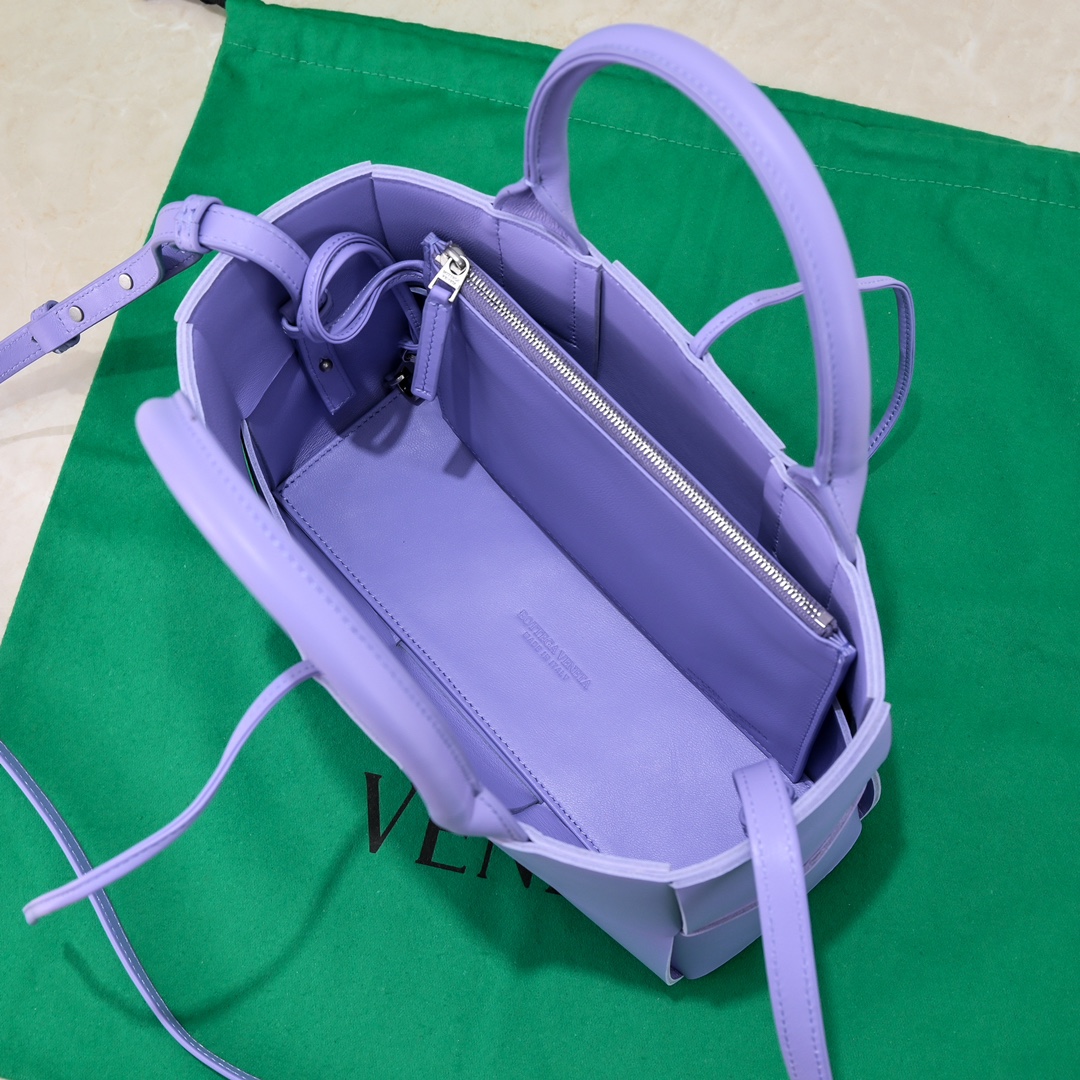 B0tt*ga Ven*ta Mini Arco Tote Bag Blue, For Women, Women’s Bags 9.8in/25cm