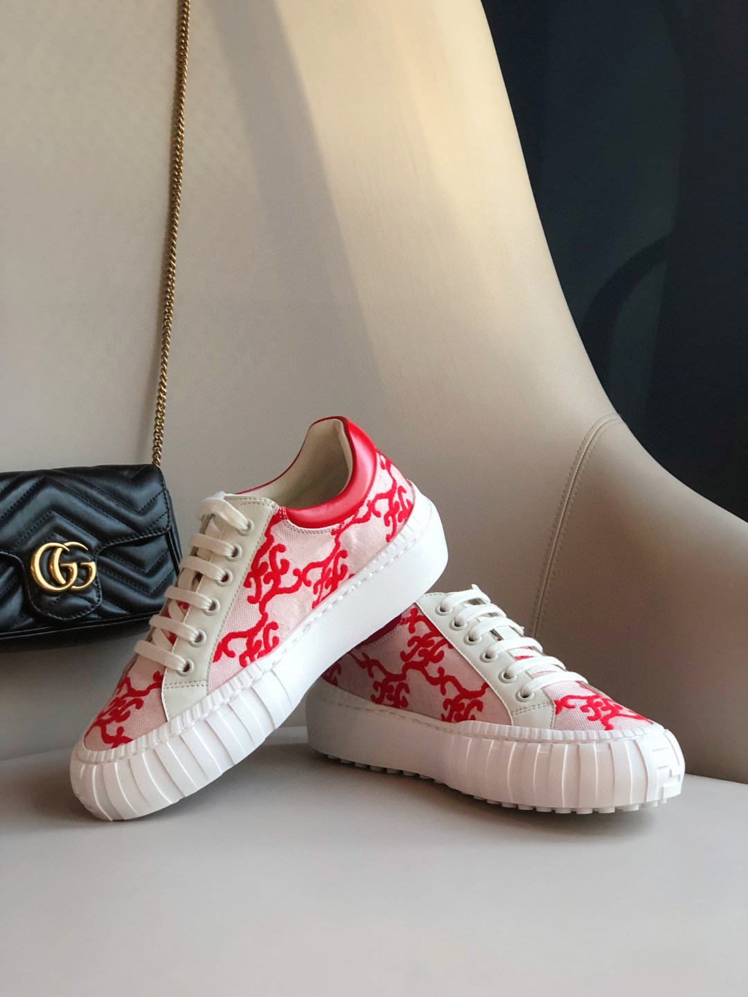 F**di Force Low Tops Sneakers Red For Men 7E1520