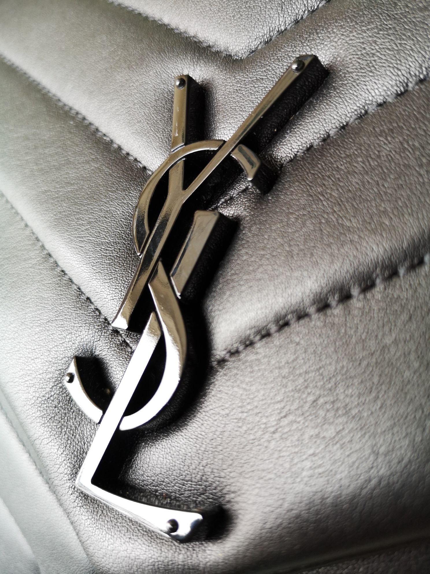 Sa1nt Lau*nt Lou Lou Medium Chain Bag Black For Women 12.6in/32cm Y51 574946DV7281000