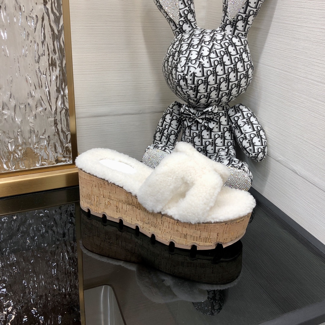 H**me5 Figari Sandal White For Women