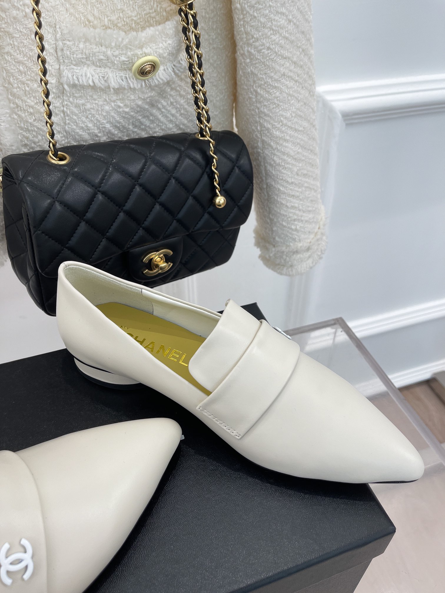 Ch**el Women’s Loafer With Logo White For Women