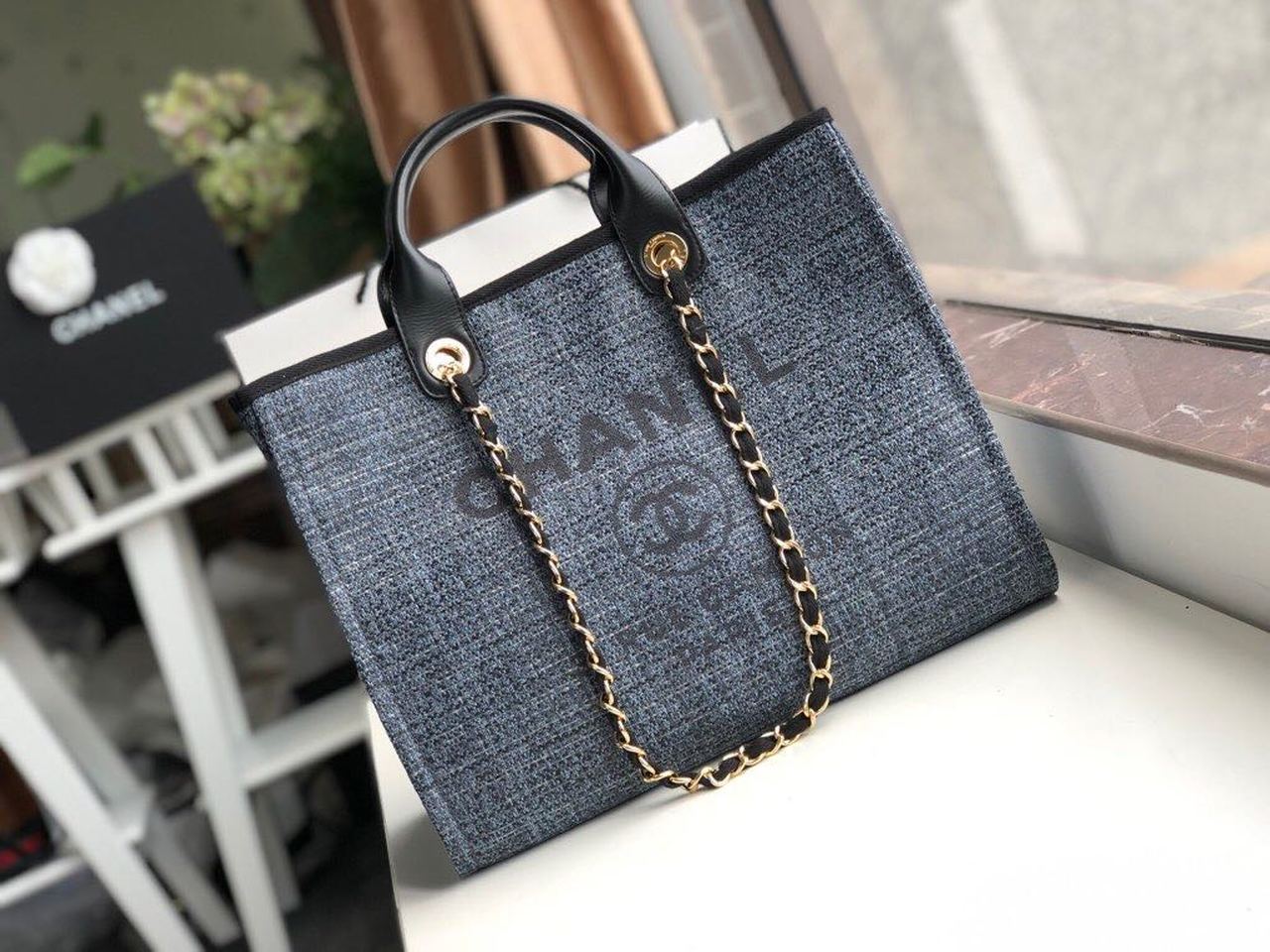 Ch**el Deauville Tote 38cm Blue/Black For Women A66941